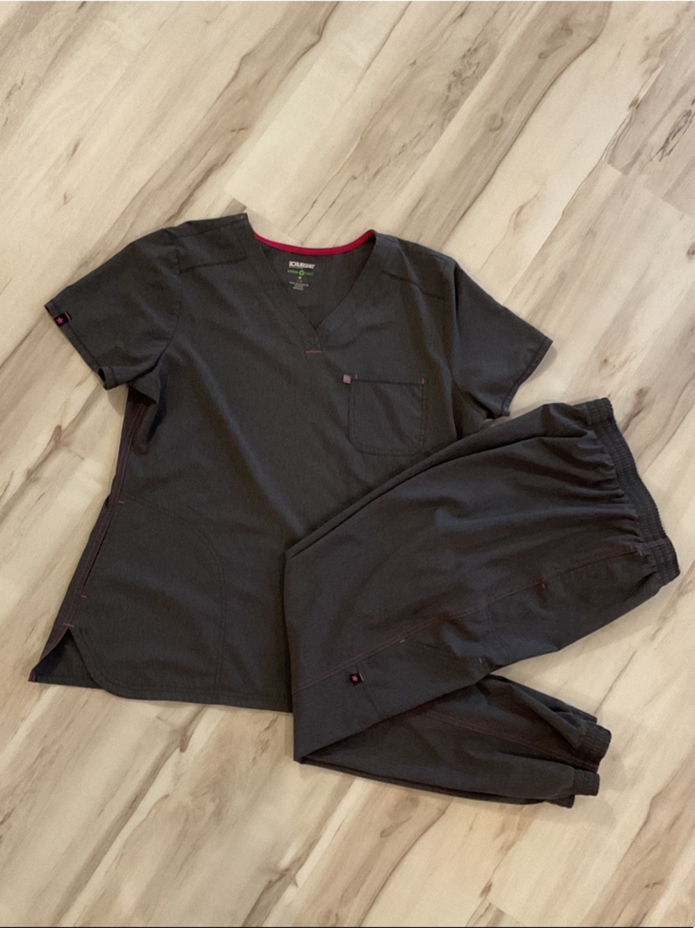Scrubstar Women's Charcoal Gray Scrub Top and Pants with Red Accent